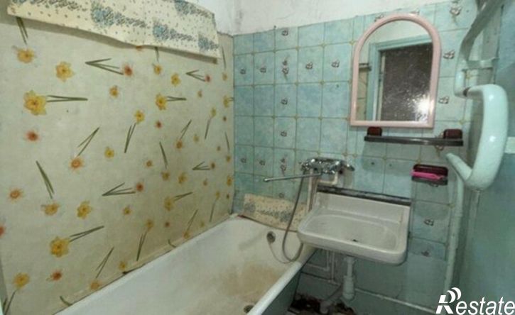 2-комн квартира пл 50 лет Октября, 44а,  д. 44а